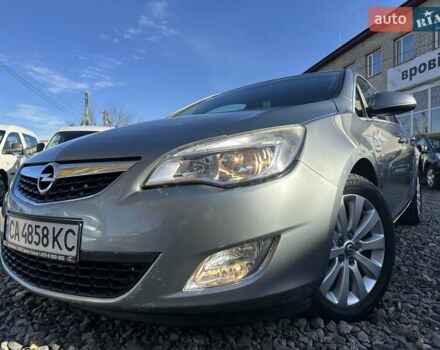 Серый Опель Астра, объемом двигателя 2 л и пробегом 213 тыс. км за 7500 $, фото 3 на Automoto.ua