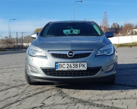 Сірий Опель Астра, об'ємом двигуна 1.4 л та пробігом 213 тис. км за 5600 $, фото 1 на Automoto.ua