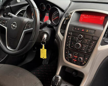 Серый Опель Астра, объемом двигателя 1.4 л и пробегом 259 тыс. км за 6400 $, фото 18 на Automoto.ua