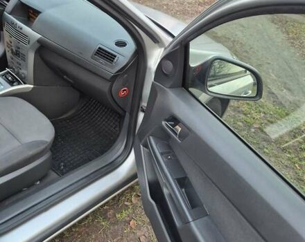 Сірий Опель Астра, об'ємом двигуна 1.6 л та пробігом 135 тис. км за 6200 $, фото 17 на Automoto.ua