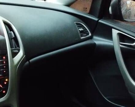 Серый Опель Астра, объемом двигателя 1.3 л и пробегом 270 тыс. км за 5500 $, фото 5 на Automoto.ua