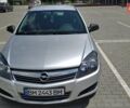 Серый Опель Астра, объемом двигателя 1.7 л и пробегом 320 тыс. км за 5600 $, фото 1 на Automoto.ua