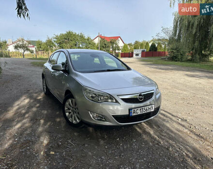 Сірий Опель Астра, об'ємом двигуна 1.6 л та пробігом 228 тис. км за 8290 $, фото 3 на Automoto.ua