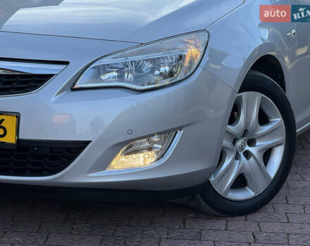 Сірий Опель Астра, об'ємом двигуна 1.4 л та пробігом 239 тис. км за 5999 $, фото 9 на Automoto.ua