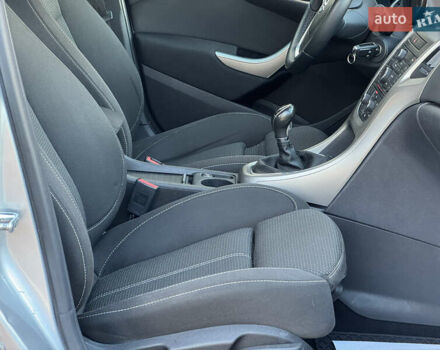 Сірий Опель Астра, об'ємом двигуна 1.4 л та пробігом 239 тис. км за 5999 $, фото 74 на Automoto.ua