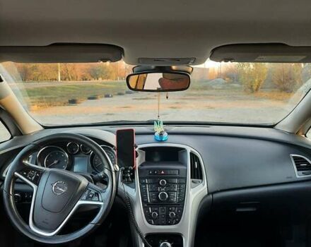 Серый Опель Астра, объемом двигателя 1.69 л и пробегом 342 тыс. км за 7800 $, фото 2 на Automoto.ua