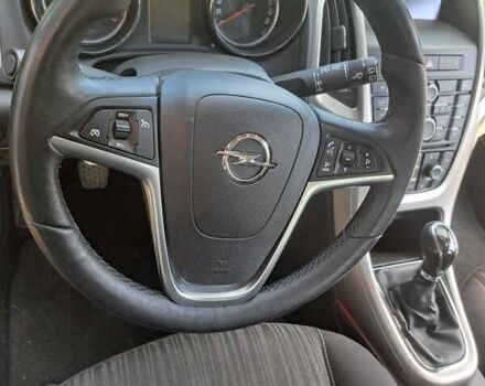 Серый Опель Астра, объемом двигателя 1.4 л и пробегом 210 тыс. км за 6200 $, фото 12 на Automoto.ua