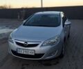 Серый Опель Астра, объемом двигателя 1.3 л и пробегом 329 тыс. км за 5500 $, фото 3 на Automoto.ua