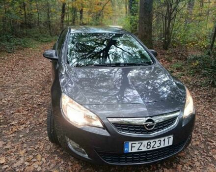 Сірий Опель Астра, об'ємом двигуна 1.3 л та пробігом 250 тис. км за 6463 $, фото 1 на Automoto.ua