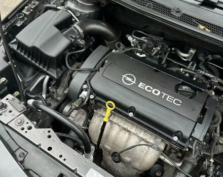 Серый Опель Астра, объемом двигателя 1.6 л и пробегом 172 тыс. км за 7499 $, фото 17 на Automoto.ua