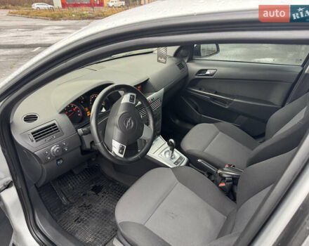 Сірий Опель Астра, об'ємом двигуна 1.6 л та пробігом 146 тис. км за 6000 $, фото 5 на Automoto.ua