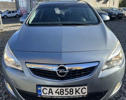 Серый Опель Астра, объемом двигателя 2 л и пробегом 213 тыс. км за 7500 $, фото 6 на Automoto.ua