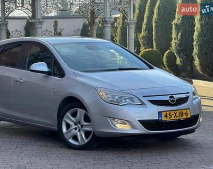 Сірий Опель Астра, об'ємом двигуна 1.4 л та пробігом 239 тис. км за 5999 $, фото 18 на Automoto.ua