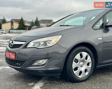 Сірий Опель Астра, об'ємом двигуна 1.6 л та пробігом 187 тис. км за 6999 $, фото 4 на Automoto.ua
