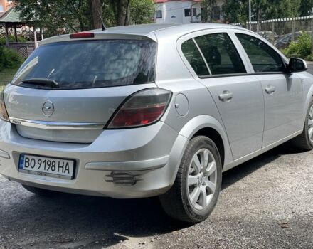Серый Опель Астра, объемом двигателя 1.6 л и пробегом 148 тыс. км за 6200 $, фото 4 на Automoto.ua