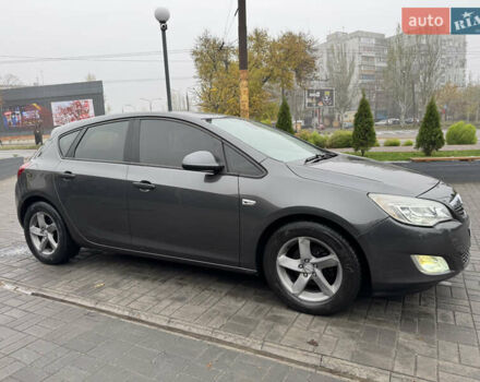 Серый Опель Астра, объемом двигателя 1.3 л и пробегом 221 тыс. км за 6700 $, фото 11 на Automoto.ua