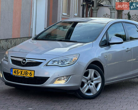 Сірий Опель Астра, об'ємом двигуна 1.4 л та пробігом 239 тис. км за 5999 $, фото 5 на Automoto.ua