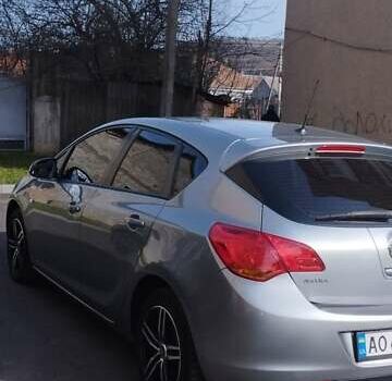 Серый Опель Астра, объемом двигателя 1.3 л и пробегом 270 тыс. км за 5500 $, фото 1 на Automoto.ua