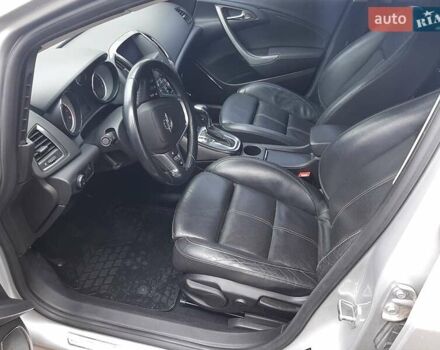 Серый Опель Астра, объемом двигателя 1.6 л и пробегом 160 тыс. км за 9000 $, фото 9 на Automoto.ua