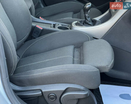 Сірий Опель Астра, об'ємом двигуна 1.4 л та пробігом 239 тис. км за 5999 $, фото 75 на Automoto.ua