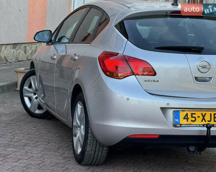 Сірий Опель Астра, об'ємом двигуна 1.4 л та пробігом 239 тис. км за 5999 $, фото 38 на Automoto.ua