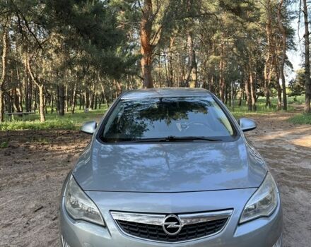 Серый Опель Астра, объемом двигателя 1.2 л и пробегом 295 тыс. км за 6200 $, фото 2 на Automoto.ua