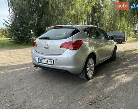 Сірий Опель Астра, об'ємом двигуна 1.6 л та пробігом 228 тис. км за 8290 $, фото 5 на Automoto.ua