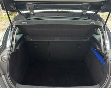 Серый Опель Астра, объемом двигателя 1.6 л и пробегом 172 тыс. км за 7499 $, фото 9 на Automoto.ua