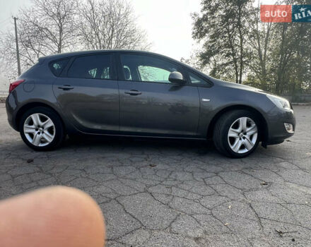 Серый Опель Астра, объемом двигателя 0 л и пробегом 171 тыс. км за 7500 $, фото 51 на Automoto.ua