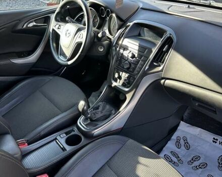 Серый Опель Астра, объемом двигателя 2 л и пробегом 213 тыс. км за 7500 $, фото 13 на Automoto.ua