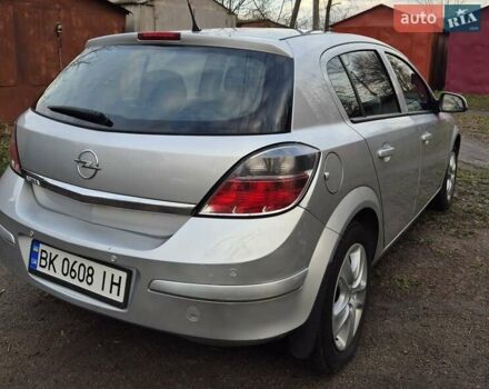 Сірий Опель Астра, об'ємом двигуна 1.6 л та пробігом 135 тис. км за 6200 $, фото 4 на Automoto.ua