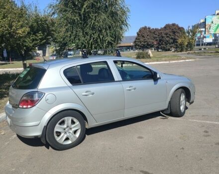 Серый Опель Астра, объемом двигателя 1.6 л и пробегом 117 тыс. км за 6000 $, фото 5 на Automoto.ua