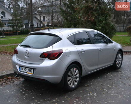 Серый Опель Астра, объемом двигателя 1.6 л и пробегом 160 тыс. км за 9000 $, фото 5 на Automoto.ua