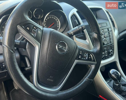 Серый Опель Астра, объемом двигателя 0 л и пробегом 171 тыс. км за 7500 $, фото 76 на Automoto.ua