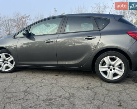 Серый Опель Астра, объемом двигателя 0 л и пробегом 171 тыс. км за 7500 $, фото 12 на Automoto.ua