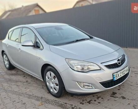 Серый Опель Астра, объемом двигателя 1.3 л и пробегом 329 тыс. км за 5500 $, фото 2 на Automoto.ua