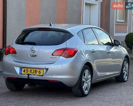 Сірий Опель Астра, об'ємом двигуна 1.4 л та пробігом 239 тис. км за 5999 $, фото 58 на Automoto.ua