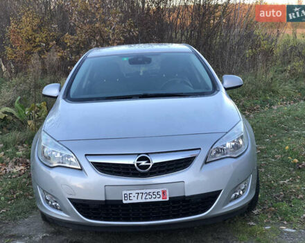Сірий Опель Астра, об'ємом двигуна 1.6 л та пробігом 135 тис. км за 8650 $, фото 4 на Automoto.ua