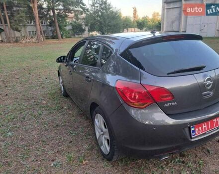 Серый Опель Астра, объемом двигателя 1.4 л и пробегом 210 тыс. км за 6200 $, фото 1 на Automoto.ua