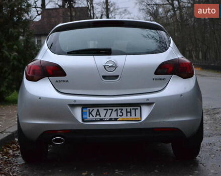 Серый Опель Астра, объемом двигателя 1.6 л и пробегом 160 тыс. км за 9000 $, фото 7 на Automoto.ua