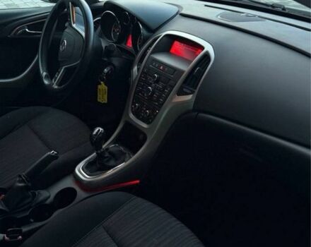 Сірий Опель Астра, об'ємом двигуна 1.4 л та пробігом 259 тис. км за 5999 $, фото 5 на Automoto.ua