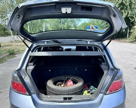 Серый Опель Астра, объемом двигателя 1.6 л и пробегом 30 тыс. км за 8900 $, фото 3 на Automoto.ua