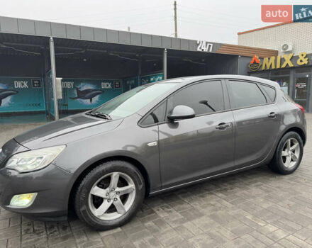Серый Опель Астра, объемом двигателя 1.3 л и пробегом 221 тыс. км за 6700 $, фото 8 на Automoto.ua