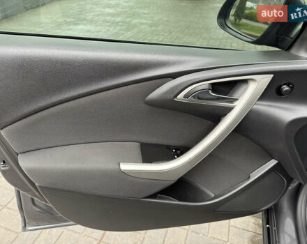 Серый Опель Астра, объемом двигателя 1.3 л и пробегом 221 тыс. км за 6700 $, фото 21 на Automoto.ua