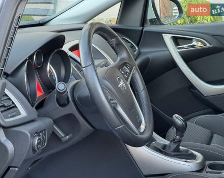 Сірий Опель Астра, об'ємом двигуна 1.4 л та пробігом 239 тис. км за 5999 $, фото 92 на Automoto.ua