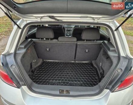 Сірий Опель Астра, об'ємом двигуна 1.6 л та пробігом 135 тис. км за 6200 $, фото 24 на Automoto.ua