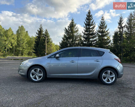 Сірий Опель Астра, об'ємом двигуна 1.7 л та пробігом 250 тис. км за 7000 $, фото 2 на Automoto.ua