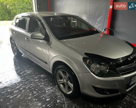 Опель Астра 2012 у Харкові на Automoto.ua Сірий Опель Астра, об'ємом двигуна 1.6 л та пробігом 202 тис. км за 6500 $, фото 1 на Automoto.ua