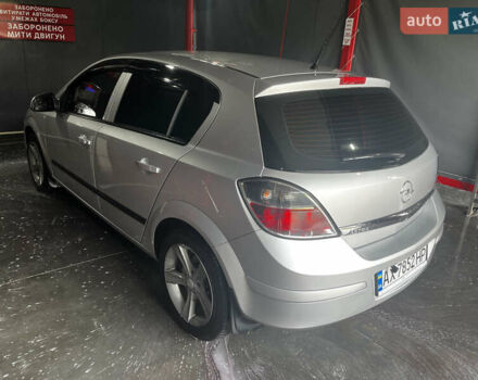 Опель Астра 2012 у Харкові на Automoto.ua Сірий Опель Астра, об'ємом двигуна 1.6 л та пробігом 202 тис. км за 6500 $, фото 2 на Automoto.ua