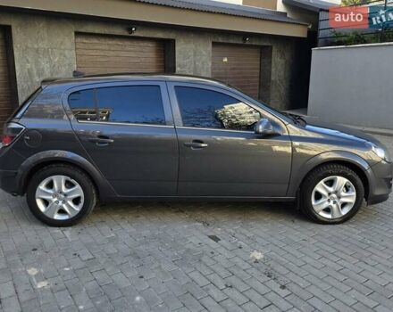 Опель Астра 2012 у Тернополі на Automoto.ua Сірий Опель Астра, об'ємом двигуна 1.6 л та пробігом 197 тис. км за 5399 $, фото 11 на Automoto.ua